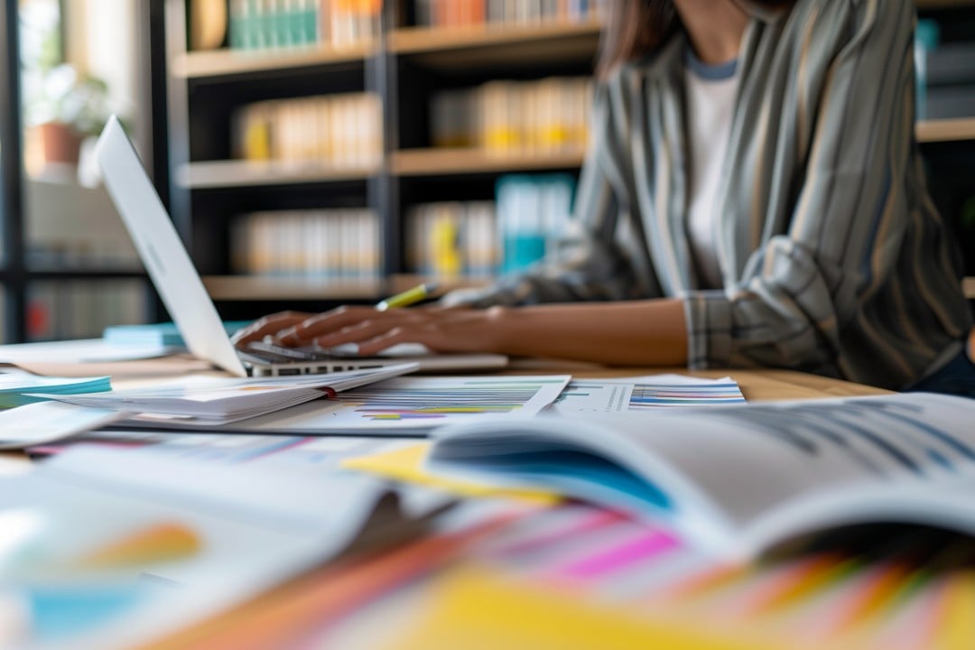 Was ist Sekundärforschung? Arten, Methoden & Beispiele | Appinio Blog